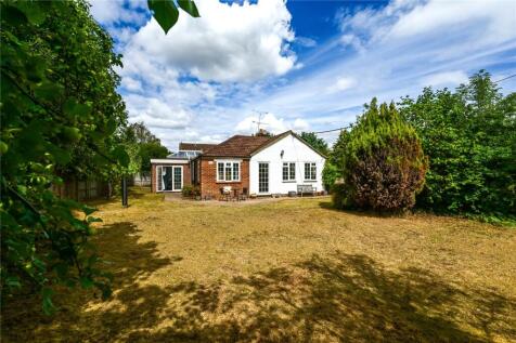Moulsham Lane, Yateley, Hampshire, GU46
