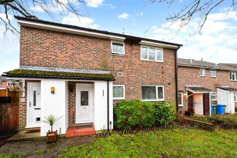 Evenlode Way, Sandhurst, Berkshire, GU47