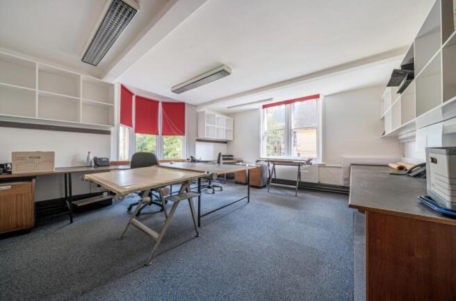 1333850-2-689e42cf37831c