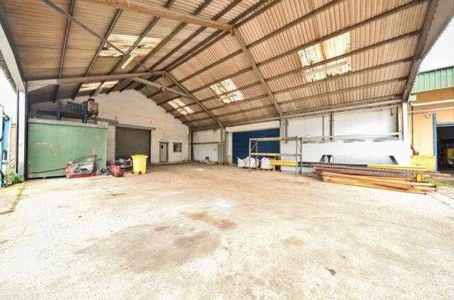 1362876-6-68e537cb13504-ARW-1