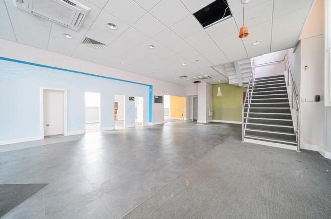 1369054-19-68eec6bd9dc7a