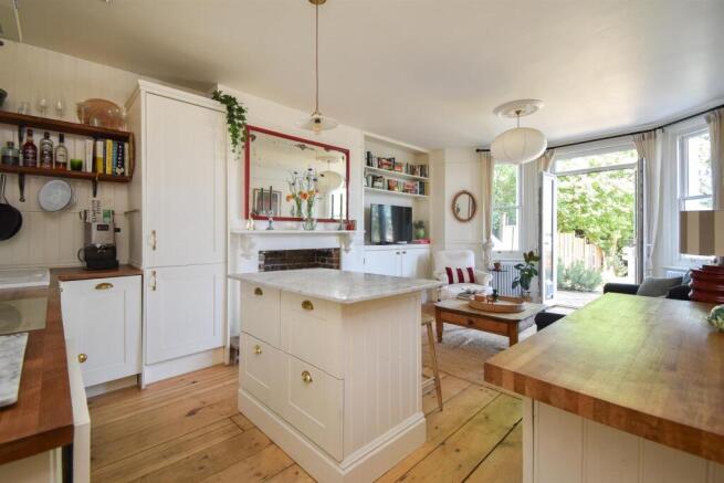 Kitchen/living space