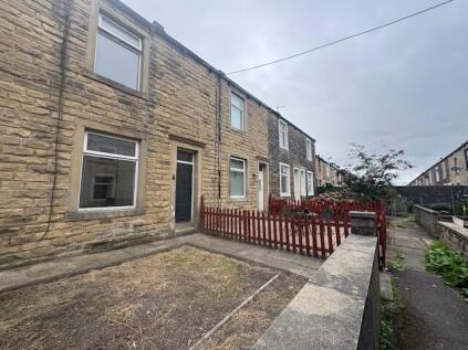 West Avenue, Barnoldswick, BB18
