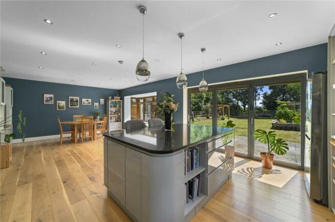 Kitchen Family Room