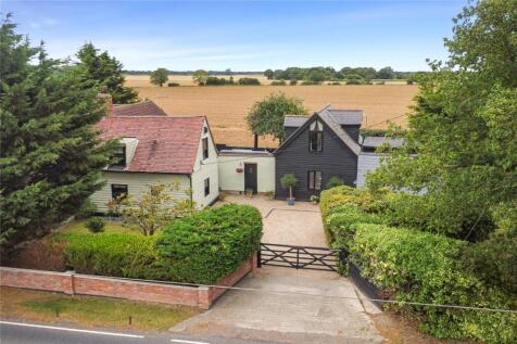 Clacton Road, Horsley Cross, Manningtree, Essex, CO11
