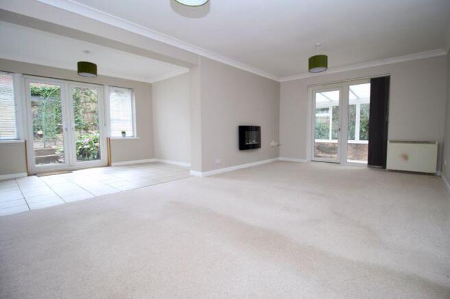Living/Dining Room