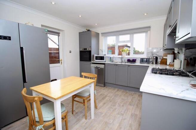 Kitchen/Breakfast Room