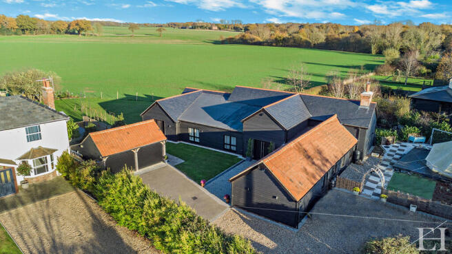 8629517-exterior2...