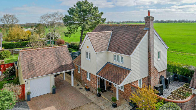 8643139-exterior1...