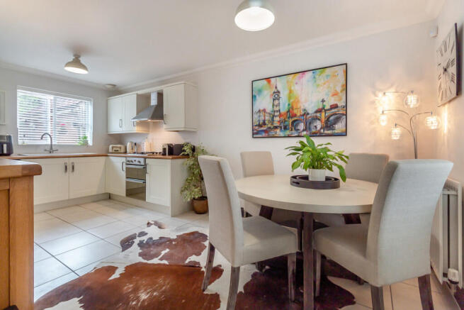 8659646-interior0...