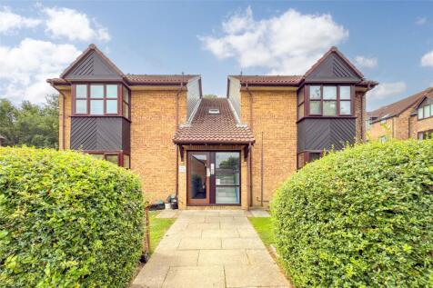 The Larches, Milford Close, St. Albans, Hertfordshire, AL4
