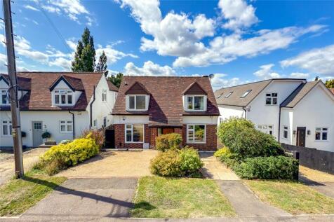 Mount Drive, Park Street, St. Albans, Hertfordshire, AL2