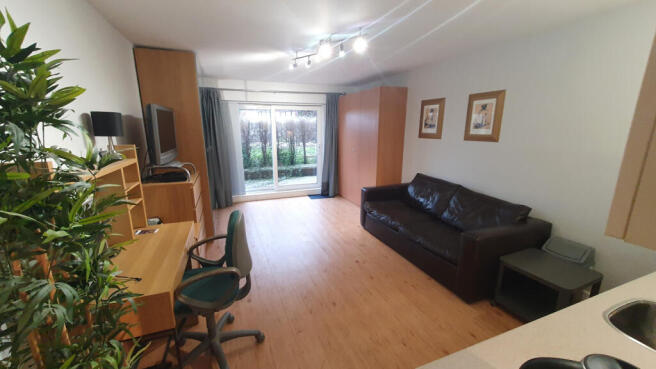 Studio Apartment