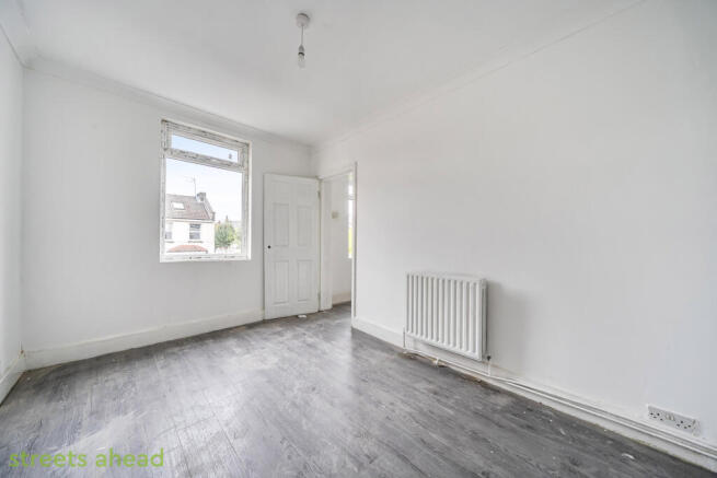 b99ff4be-f88c-449...