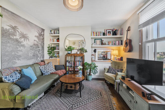 6601c96f-23b0-4f6...