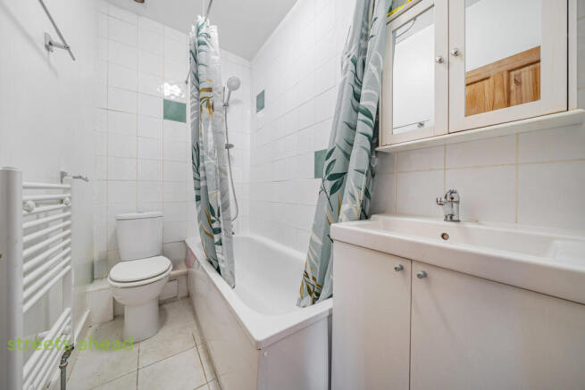 16708663-7471-4ee...