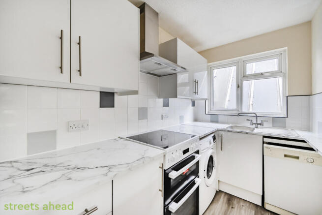 7db65567-e23d-449...