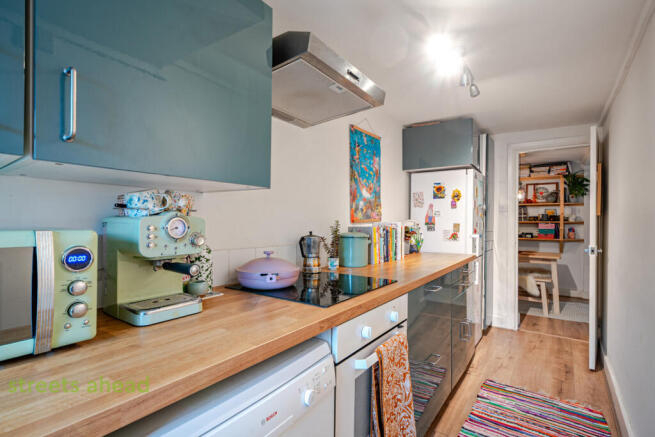 092f871b-4140-467...