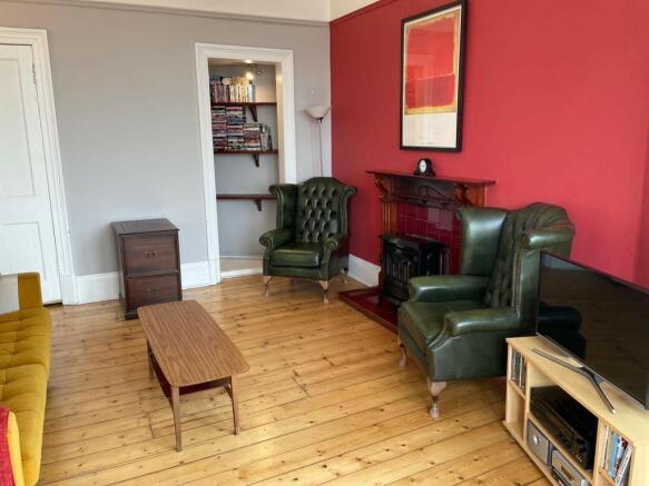 Lounge 3