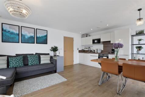 Sienna Alto, Lewisham, SE13