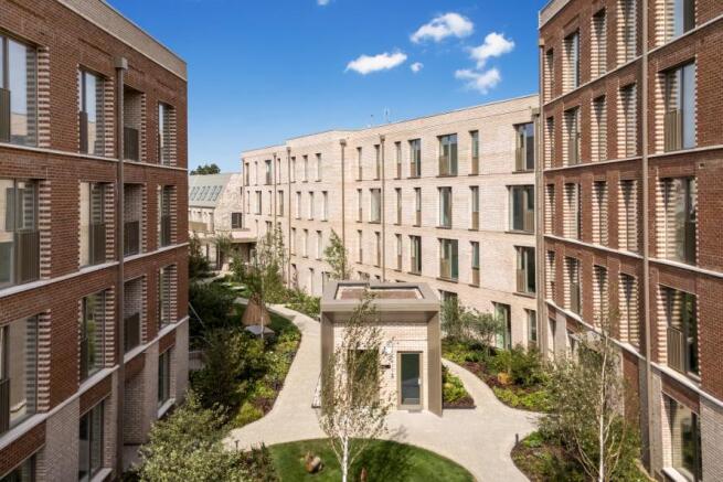 Courtyard Garden at Fusion Apartments, Knights