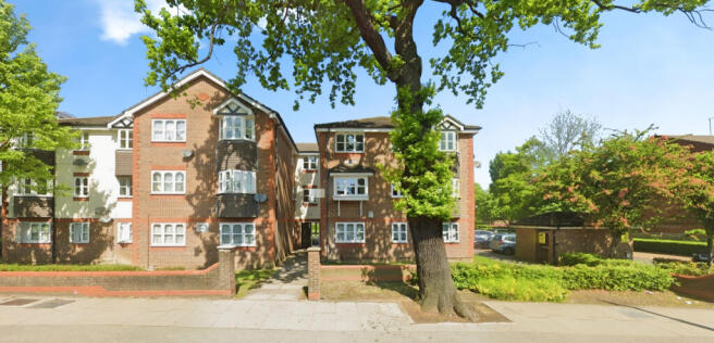 Two Double Bedroom 2nd Floor Flat For Sale