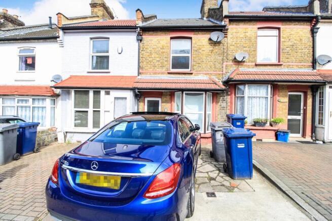 Three Bedroom Terraced House To Let