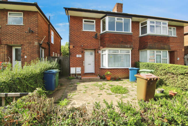 One Bedroom Ground Floor Maisonette To Rent
