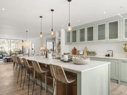 Lakeside Road, London, W14