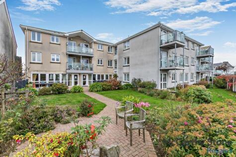 Marina Court, Mount Wise, Newquay