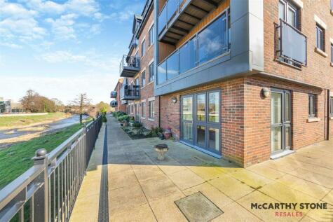 Morpeth - 2 bedroom apartment for sale