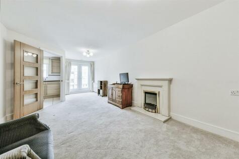 Goodes Court, Baldock Road, Royston