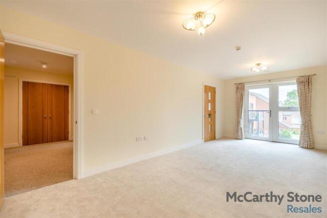 8648832-interior26.jpg