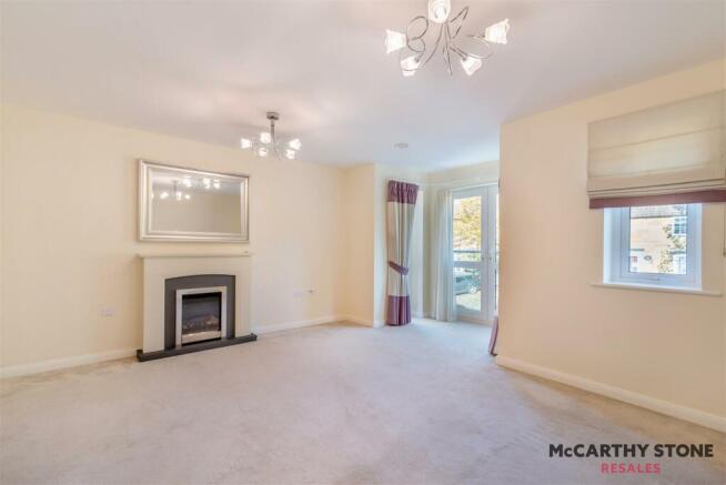 8624796-interior05.jpg
