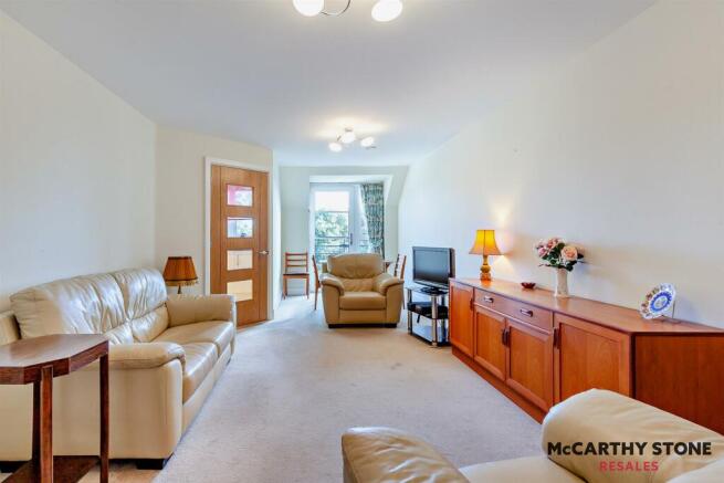8627943-interior10-800.jpg