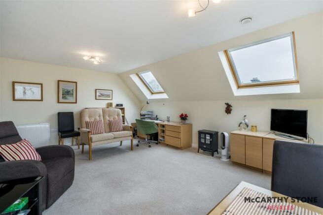 8627535-interior04.jpg