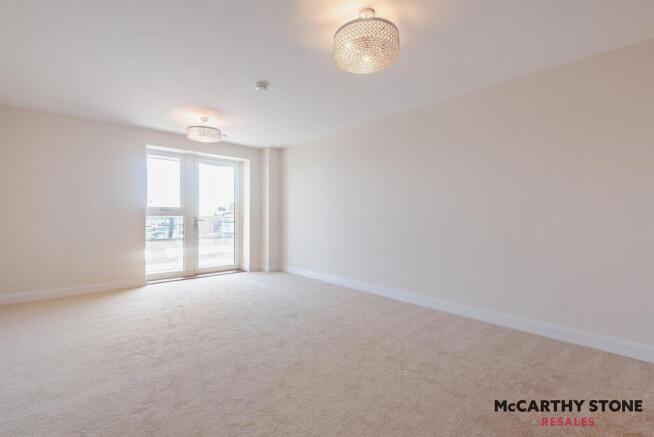 8606947-interior10-800.jpg