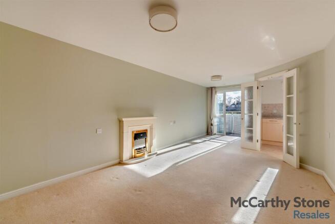 8635070-interior03-800.jpg