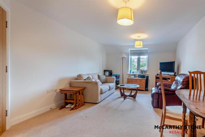 8614547-interior12-800.jpg