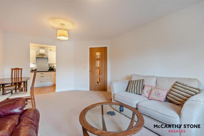 8614547-interior13-800.jpg