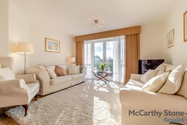 8636694-interior04.jpg