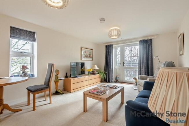 8637744-interior14-800.jpg