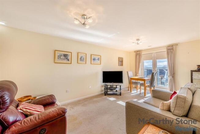 8639457-interior16.jpg