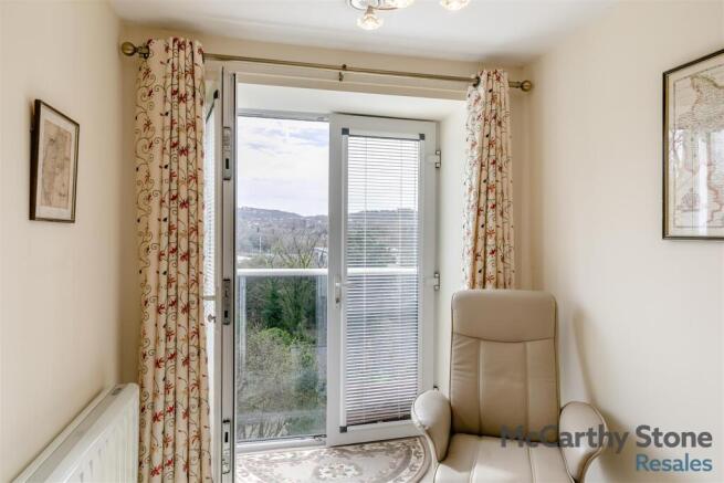 8641860-interior06.jpg