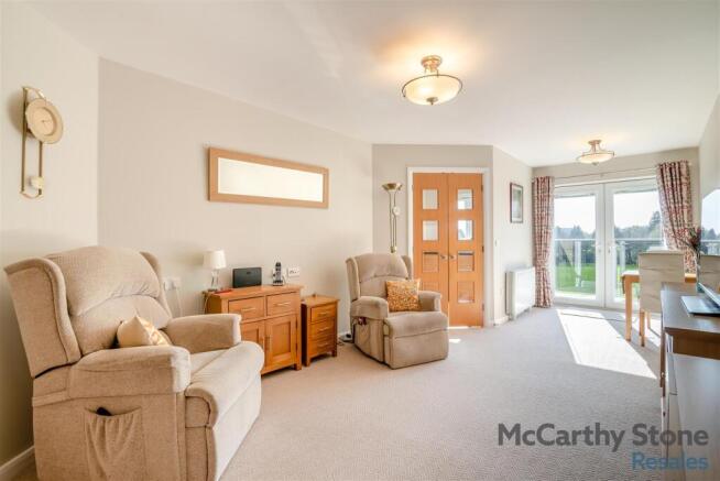 8642998-interior14.jpg