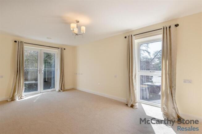 8642416-interior08.jpg