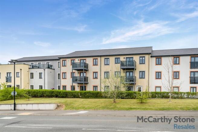 8644400-exterior08.jpg