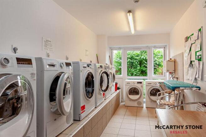 8605250-interior19-800.JPG