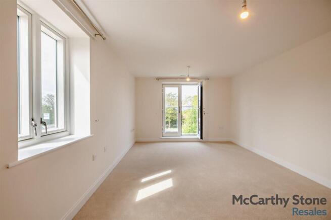 8646952-interior04-800.jpg