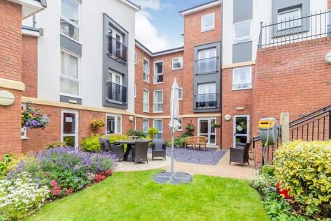 Elliott Court, High Street North, Dunstable